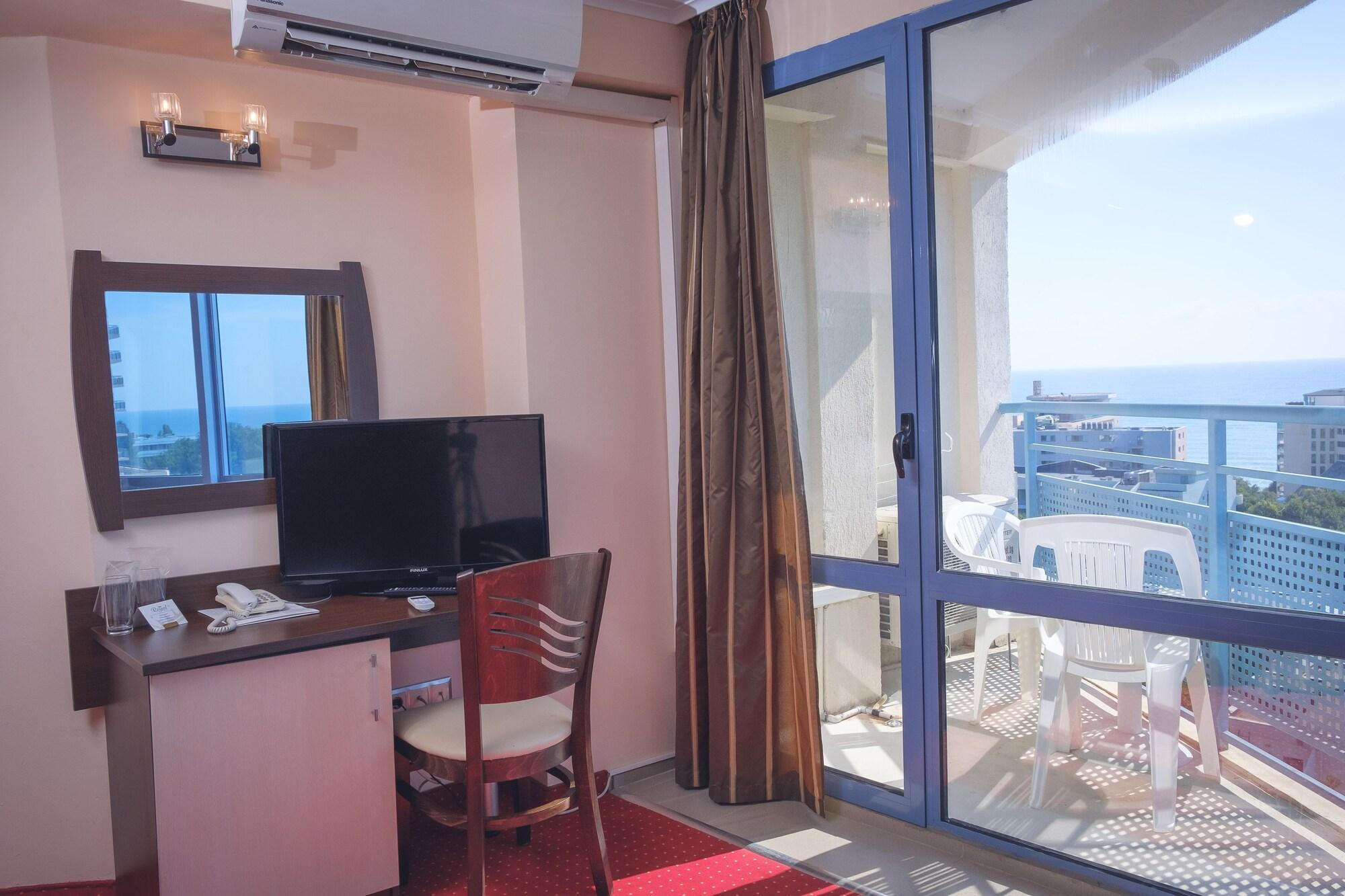 Hotel Rеgina Goldstrand Exterior foto