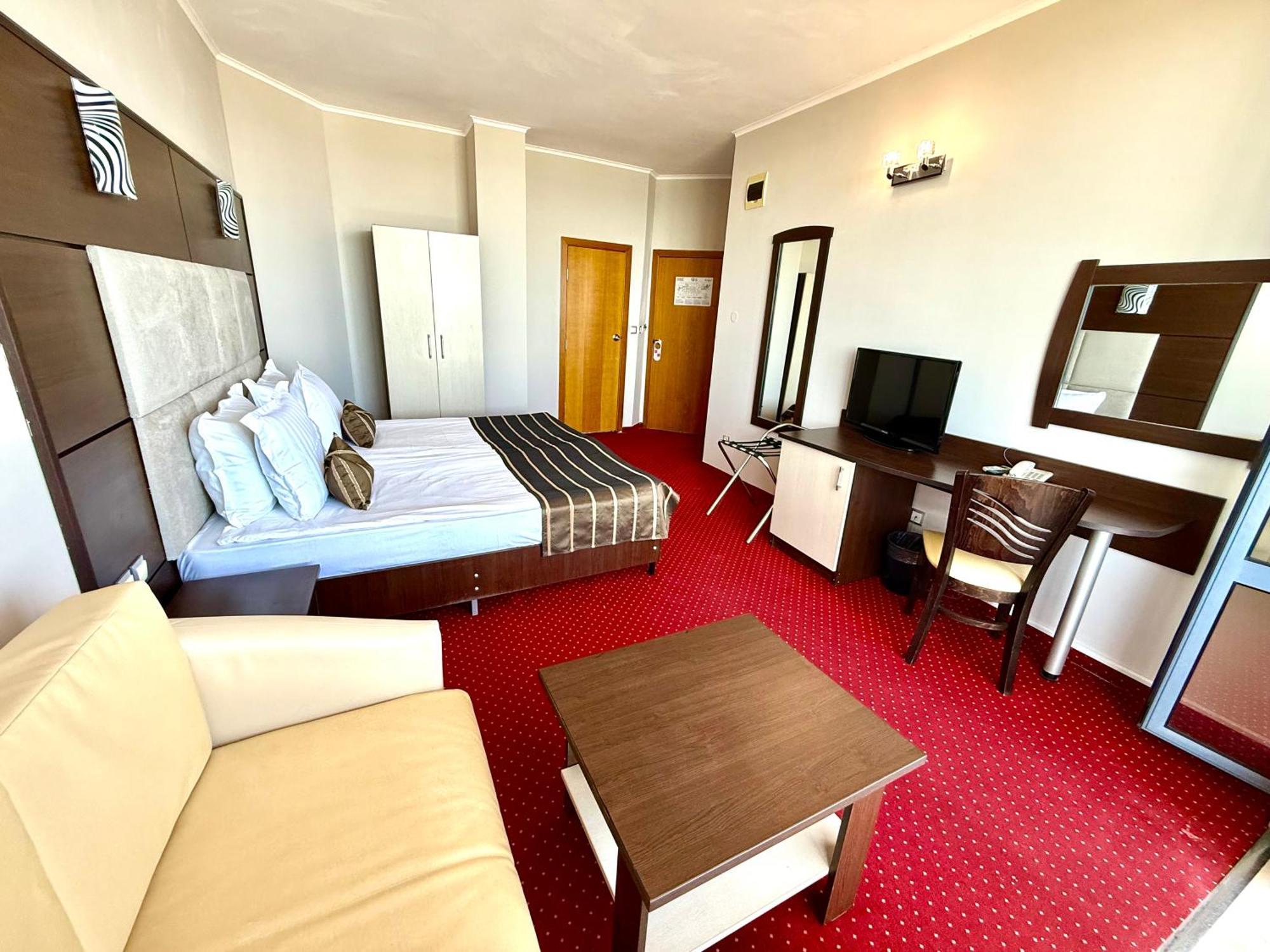 Hotel Rеgina Goldstrand Exterior foto
