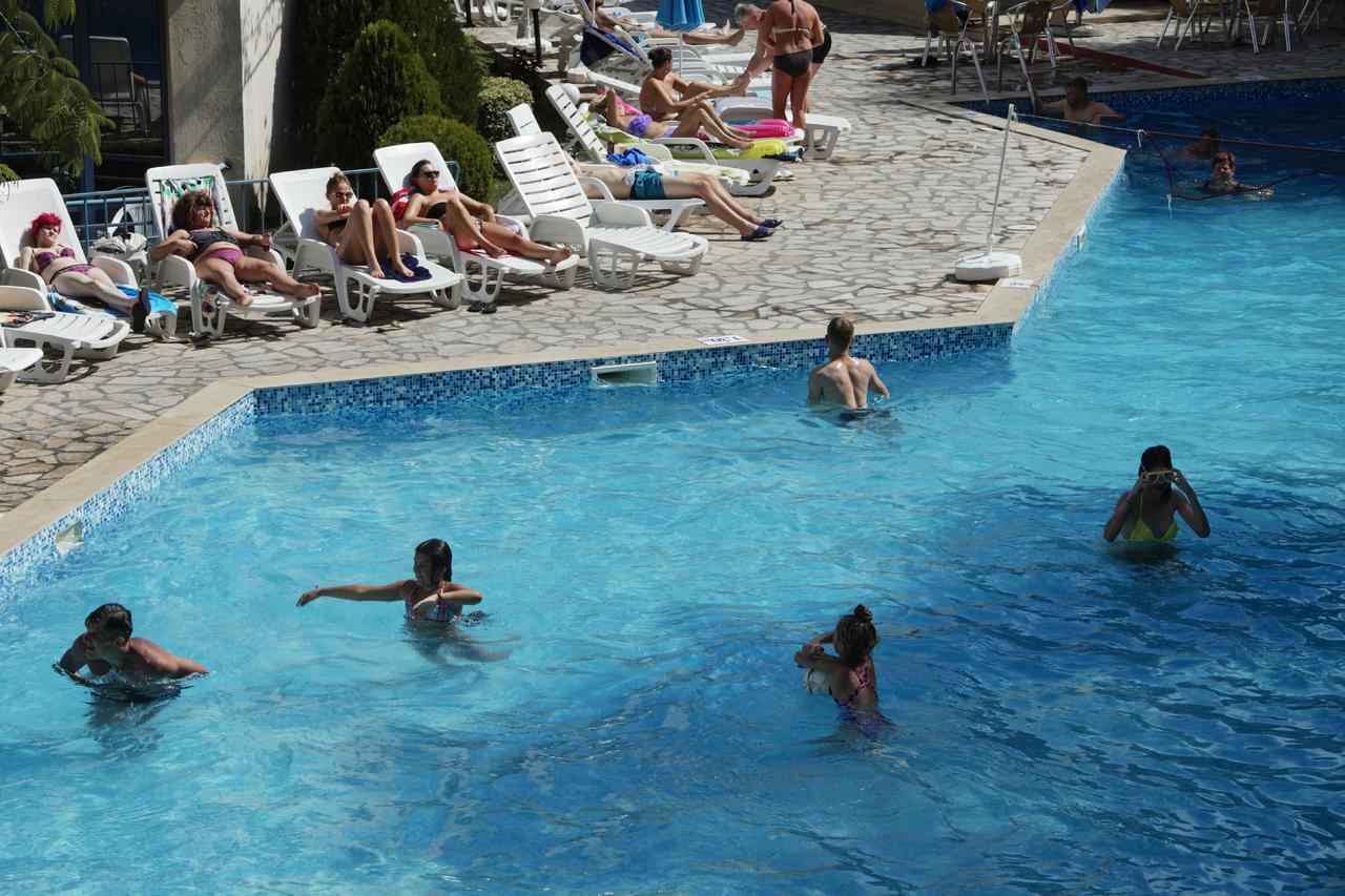 Hotel Rеgina Goldstrand Exterior foto