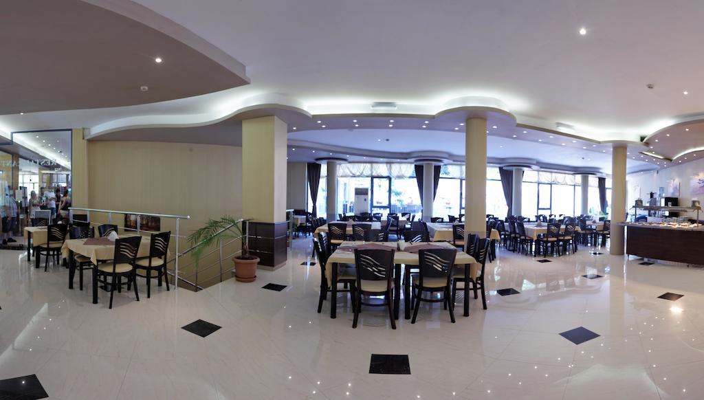 Hotel Rеgina Goldstrand Exterior foto